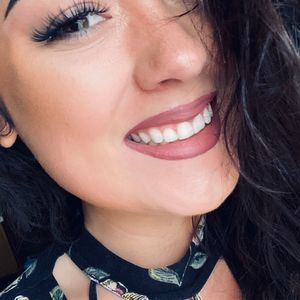 Meet your Posher, Hillary